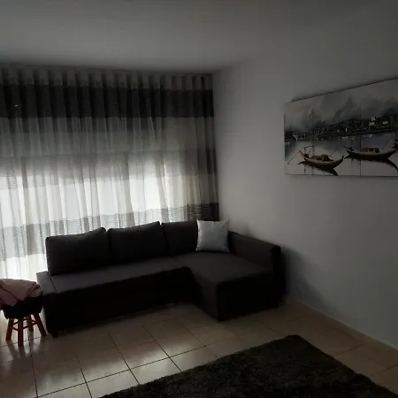 아파트 Charming Loft In *